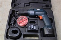 Black & Decker Battery Drill & Case