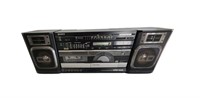 Vintage Sony Boombox AM/FM Stereo Compact Disc