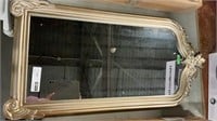 GOLD HANGING MIRROR.***NO BOX INCLUDED & GOOD