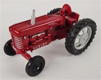 Restored 1/16 Hubley Wide Front Tractor