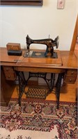 Antique singer, sewing machine, complete and