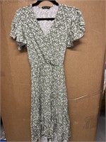 Size  small simplee women  dress