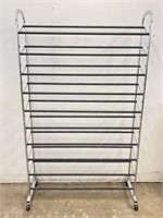 5 FT Shoe Rack on Casters