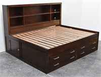 New Classic Full Size Storage Bed