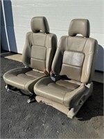 2 Leather Suburu Outback Front Seats