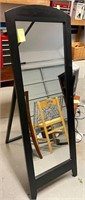 FULL LENGTH MIRROR WITH FOLDING STAND