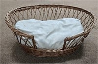 Vintage Wicker Feather Down Pet Bed