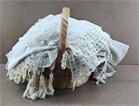 Vintage Crochet Doilies & Linens