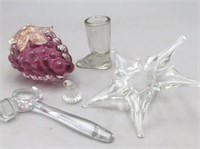 Manganese Art Glass, Amethysts Grapes,Hammer