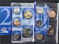 2000 Philadelphia 10-Coin Mint Set in Envelope