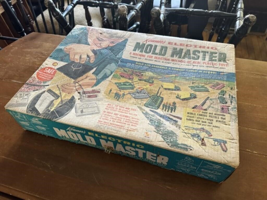 Kenner 's Electric Mold Master