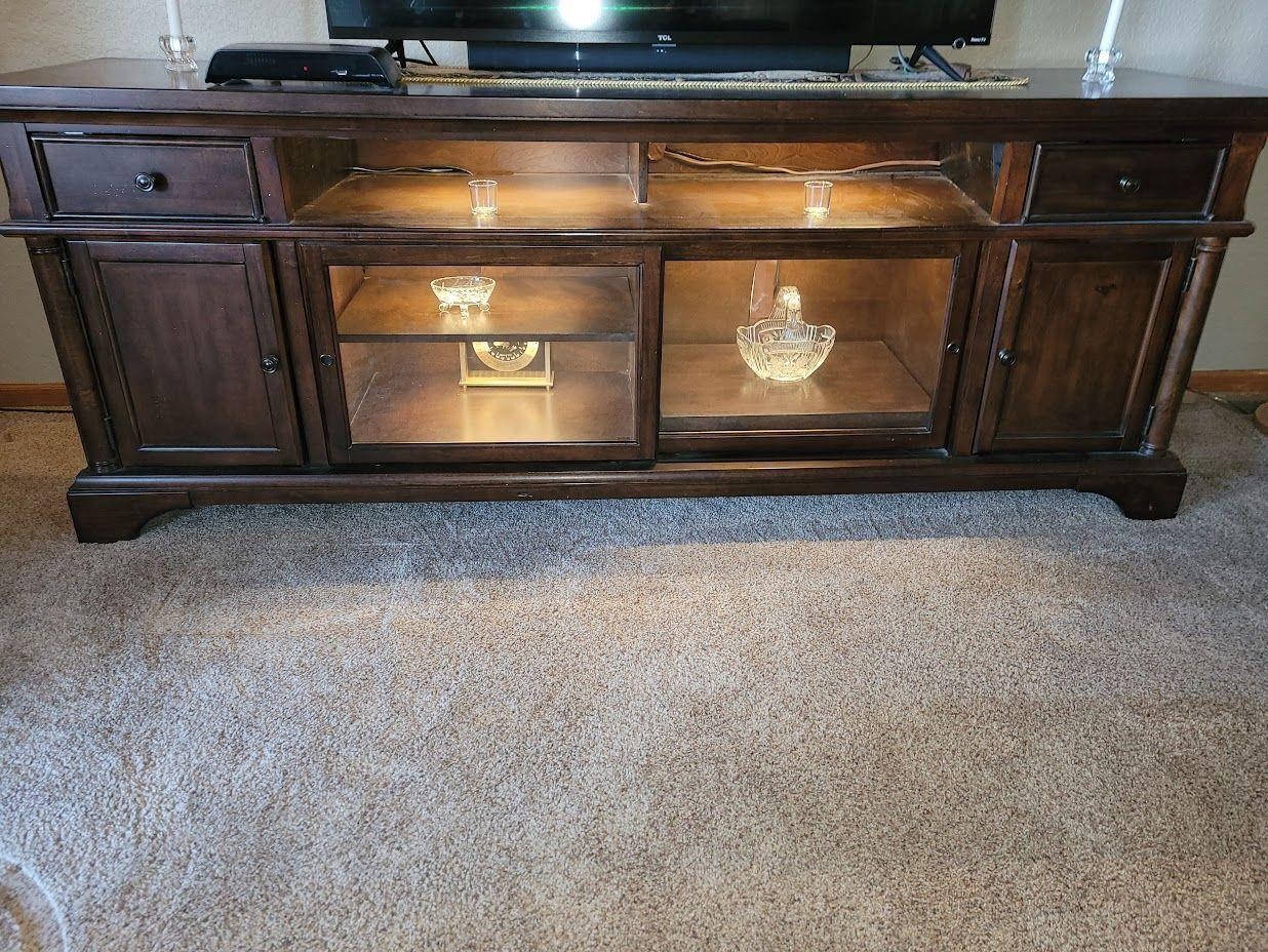 TV Stand with lighted center piece (Solid wood)