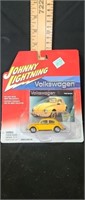 Johnny Lightning '66 VW beetle yellow bug