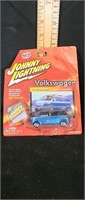 Johnny Lightning VW Concept Microbus