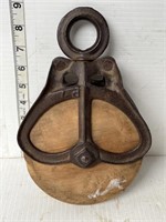 Wood pulley