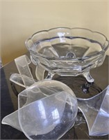 Glass Bowls, Plastic Ladles (See All Photos)