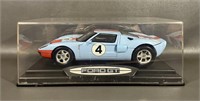 Motormax 1:12 Scale Ford GT Die-Cast With Case