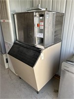 Manitiwoc SY0605w Ice Machine - Works