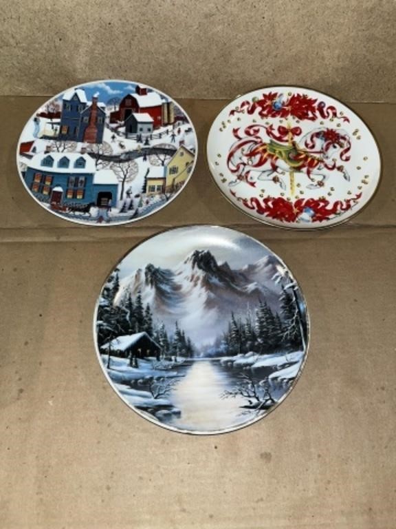 (3) HOLIDAY COLLECTORS PLATES