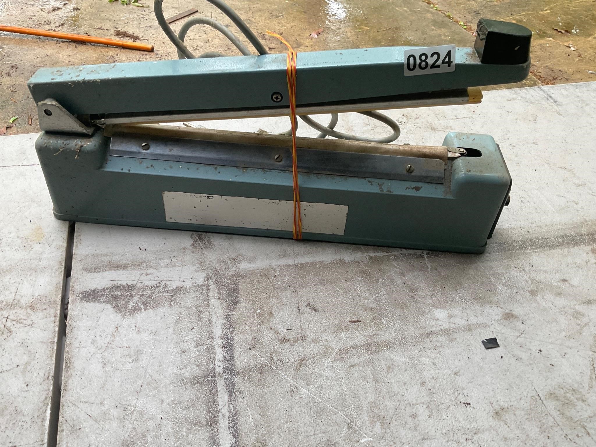 Clampco Impulse sealer Model 210-12