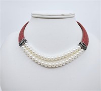Necklace Whit Pearls