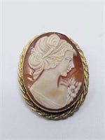 Vintage Brooch with Cameo