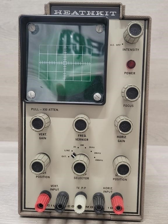 Vtg Heathkit Oscilloscope Model 10-17