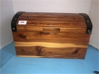 Humpack wooden chest