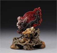 Qing Dynasty chicken blood stone mountain