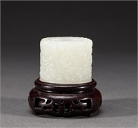 Hetian jade finger in Qing Dynasty