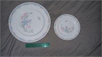 Illusions by Center Stage China Plate set