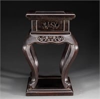 Rosewood flower frame in Qing Dynasty