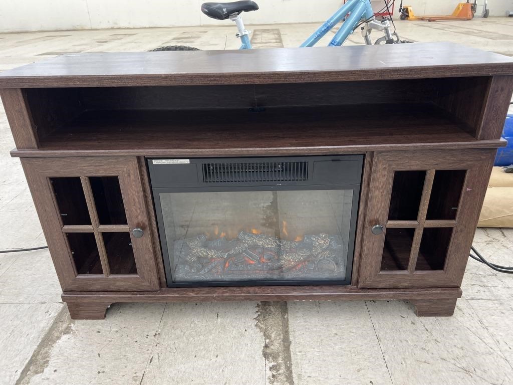 Electric Fireplace TV Stand (powers on)