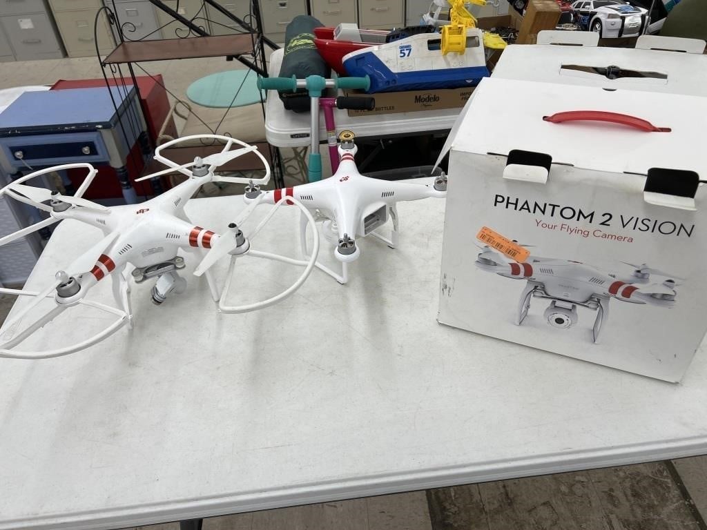 Phantom 2 Vision Drones