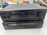 Kenwood Stereo Receiver/ CD Player (powers on)