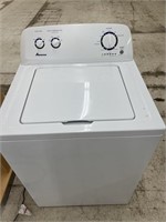 Amana Washing Machine (powers on)