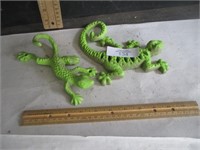 2- Green cast iron Gecko