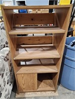 3 Shelfs, & door book case