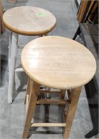 2 wood stools