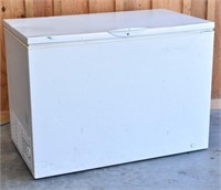 Frigidaire 14.8 Cu. Ft. Chest Freezer