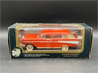 ROAD TOUGH 1:18 DIE CAST 1957 CHEVY NOMAD IN BOX