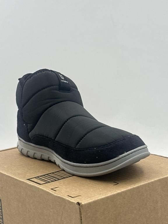 NEW Size 9-10 Low Cut Boot Shoe