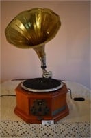 Gramophone Replica