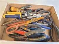 Flat of Assorted Pliers & Cutting Tools