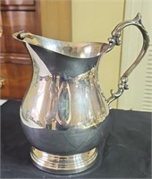 English silver Co. Water pitcher