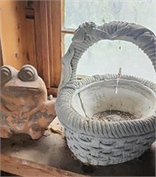 Cement basket & frog