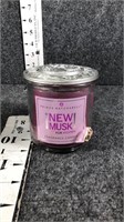 new musk candle