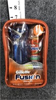 gillette fusion shave kit