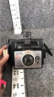 vtg polaroid land camera