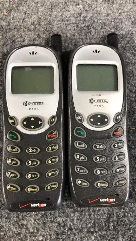 2 vtg phones
